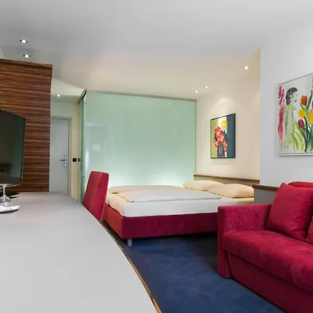 Parkhotel Schillerhoehe 3*