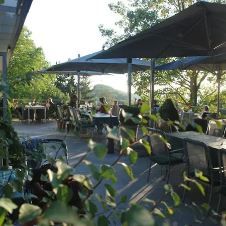 فندق Parkhotel Schillerhoehe مارباخ أم نيكار