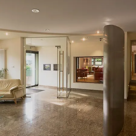 Parkhotel Schillerhoehe