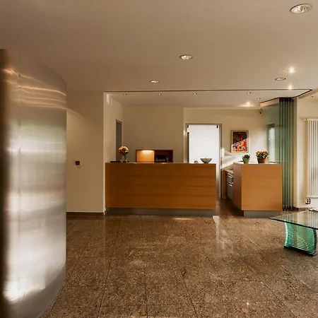 فندق Parkhotel Schillerhoehe 3*