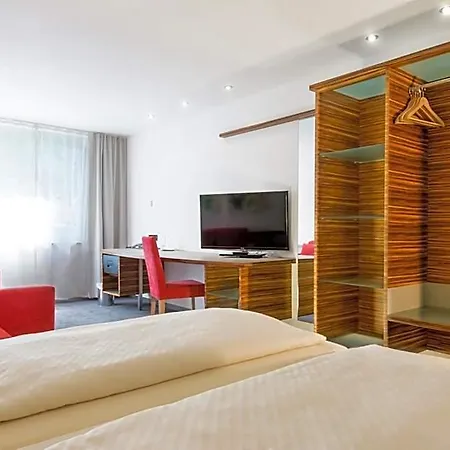 Parkhotel Schillerhöhe 3*