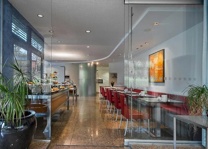 Отель Parkhotel Schillerhoehe