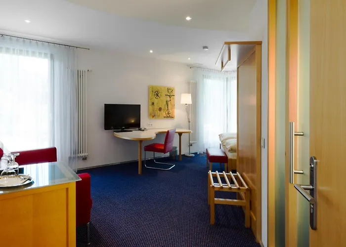 Parkhotel Schillerhoehe Отель Марбах-ам-Неккар